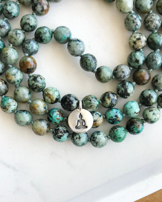 HOW DO MALA BEADS AID MEDITATION?